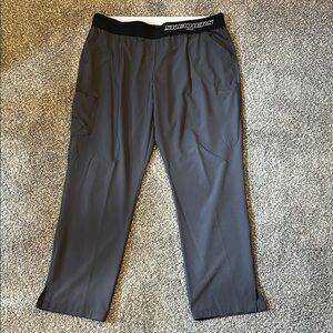 Extra large women’s gray Skechers, scrub pants